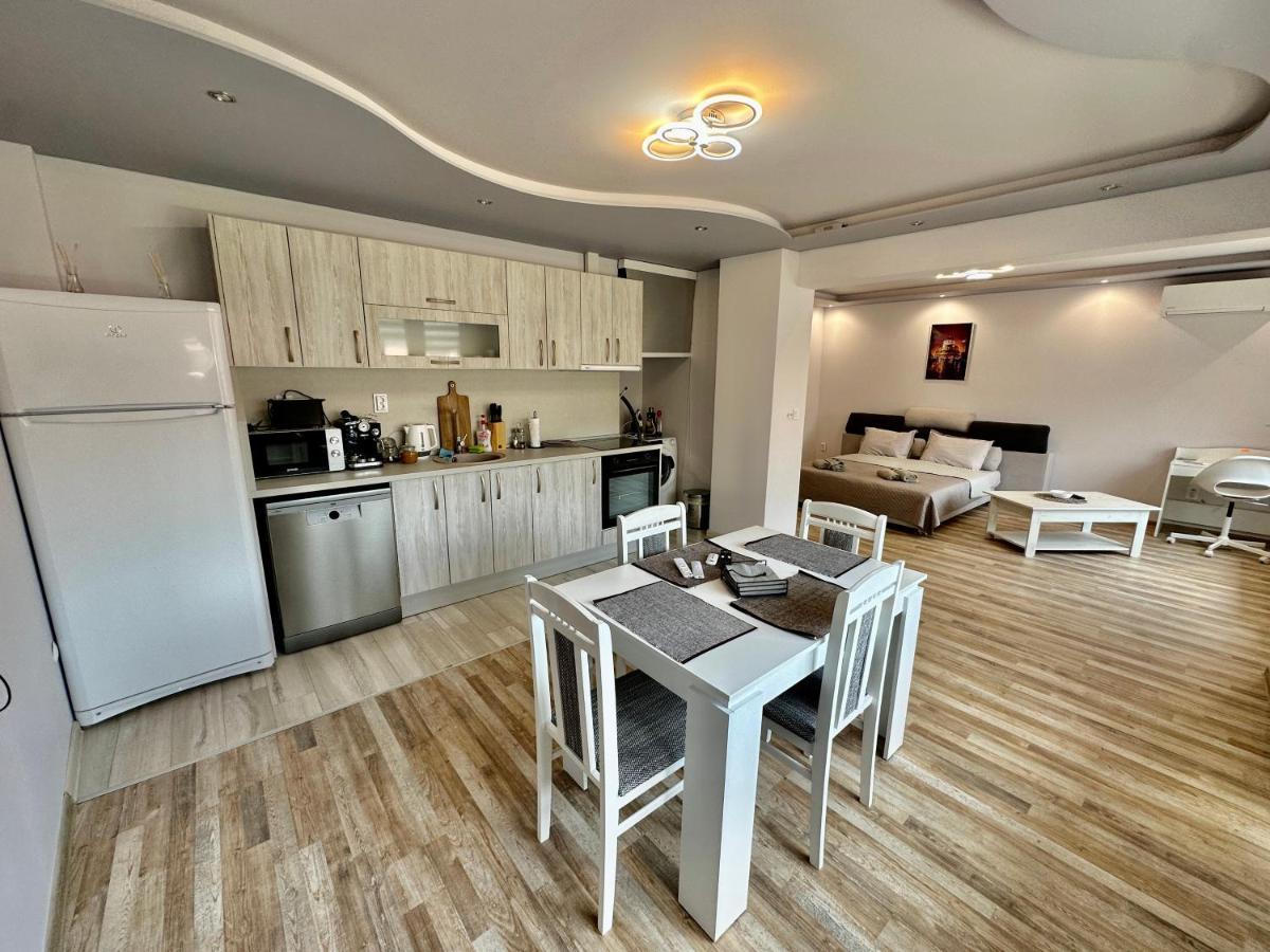 Central Vista Apartment By Mit Sofia Esterno foto